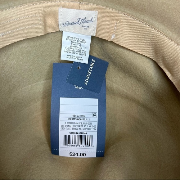 NWT Cream Color Wool Hat. By Universal Thread - Picture 3 of 3